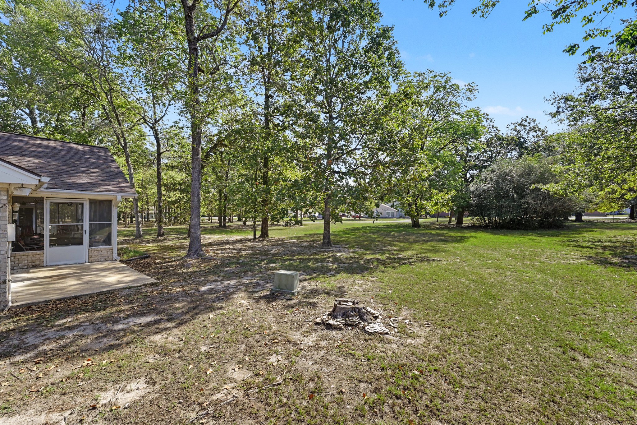 281 Broadmoor Drive, Trinity, TX, 75862 | 95309242 | Realty Texas LLC