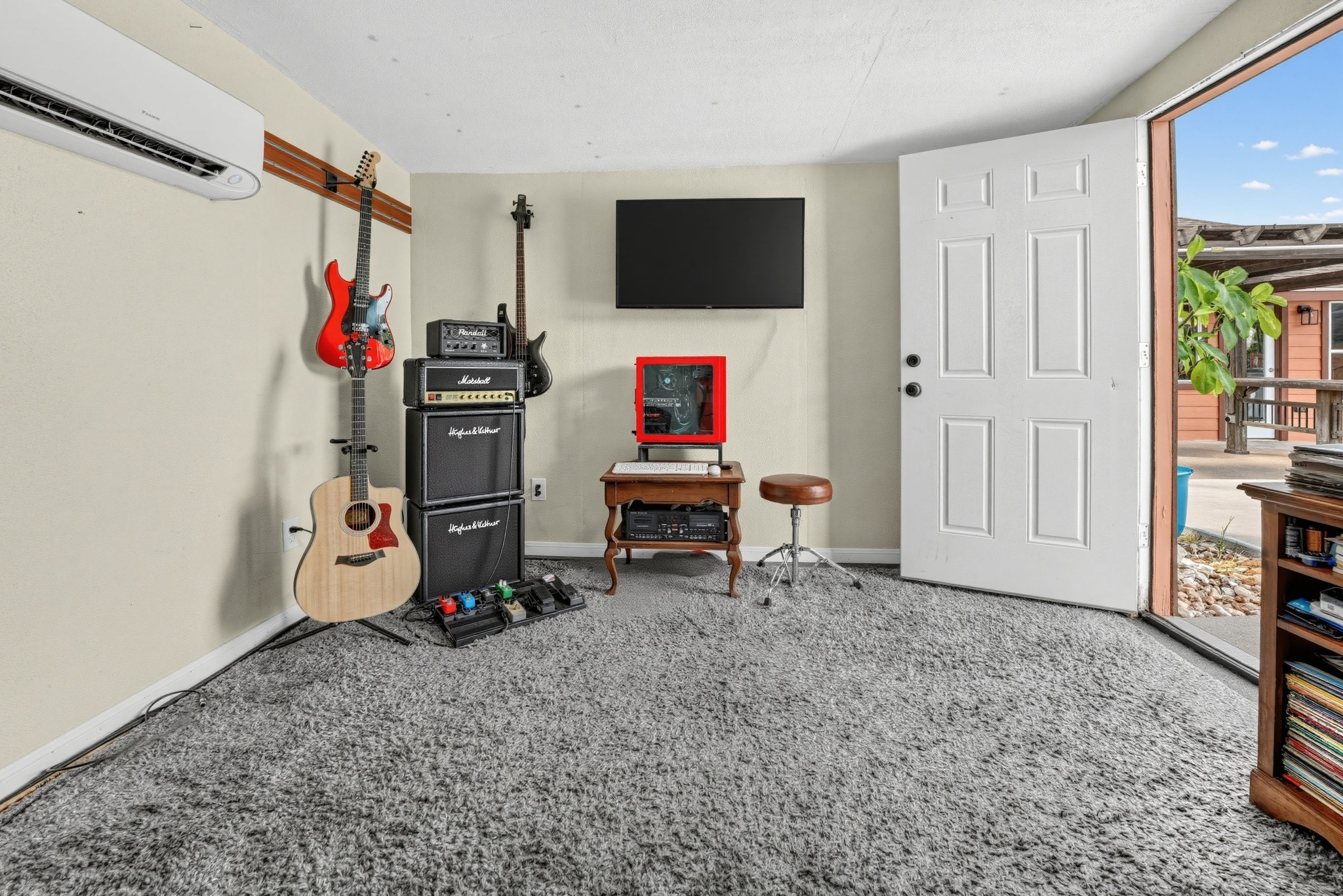 823 Ruby CT, Jarrell, TX, 76537 | 5194508 | Realty Texas LLC