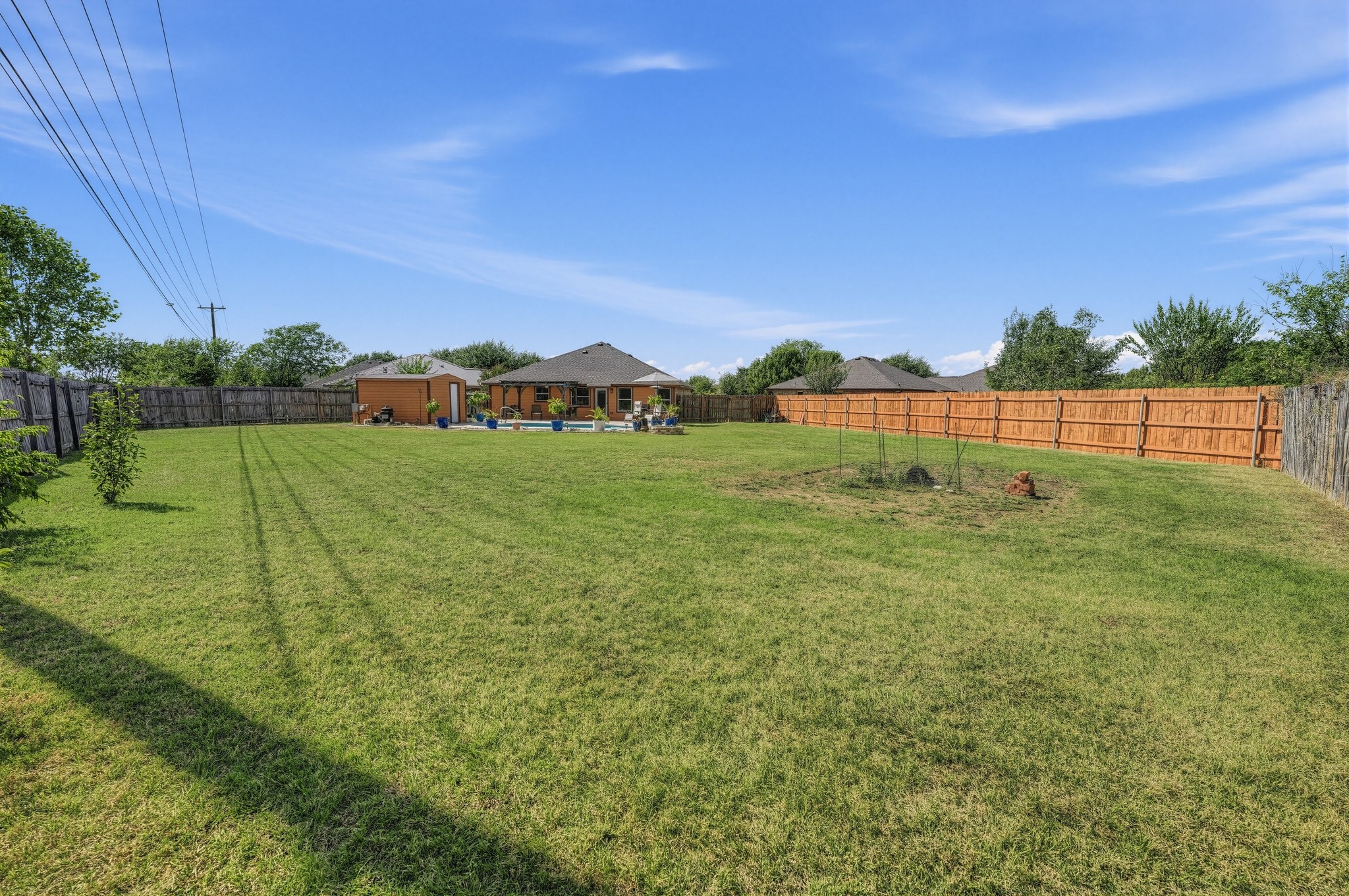 823 Ruby CT, Jarrell, TX, 76537 | 5194508 | Realty Texas LLC