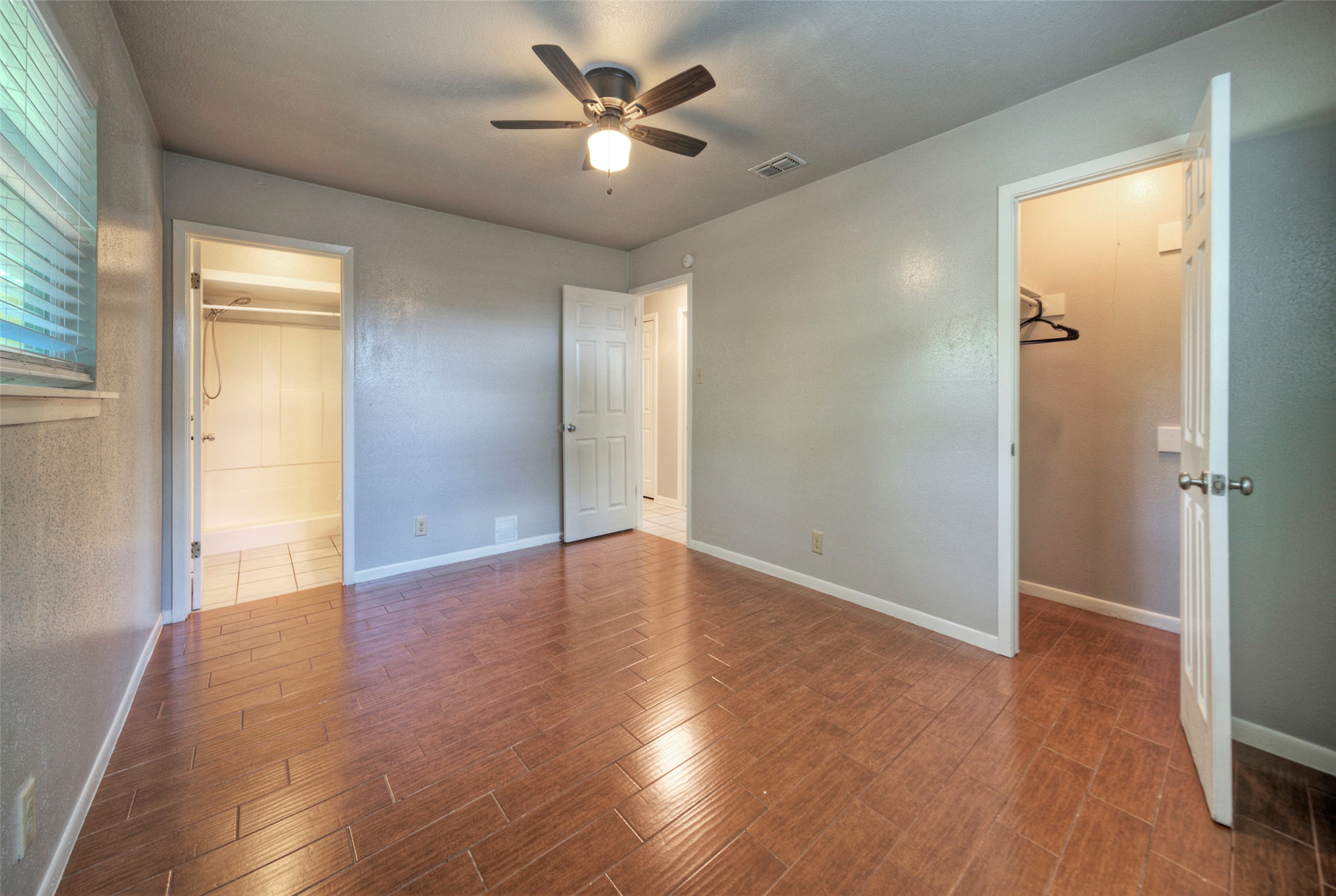 405 E GRADY DR, Austin, TX, 78753 | 3657504 | Realty Texas LLC