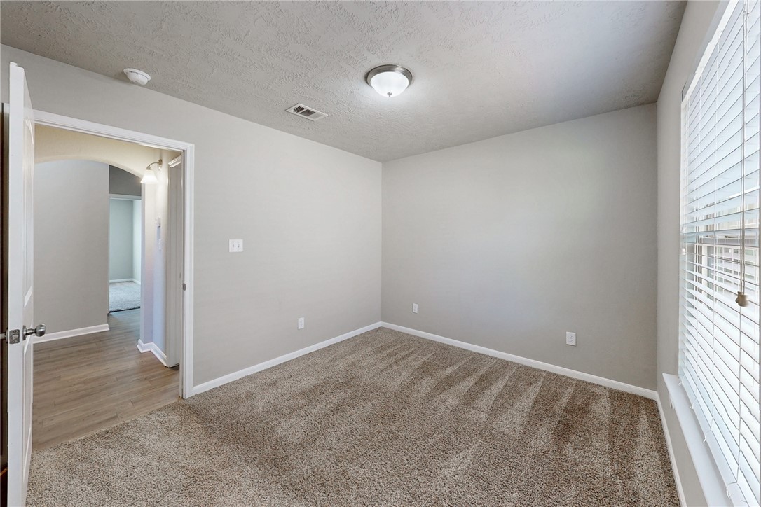 2043 Positano Loop, Bryan, TX, 77808 | 26011738 | Realty Texas LLC