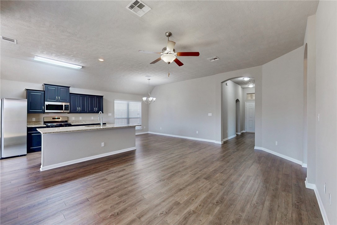 2043 Positano Loop, Bryan, TX, 77808 | 26011738 | Realty Texas LLC