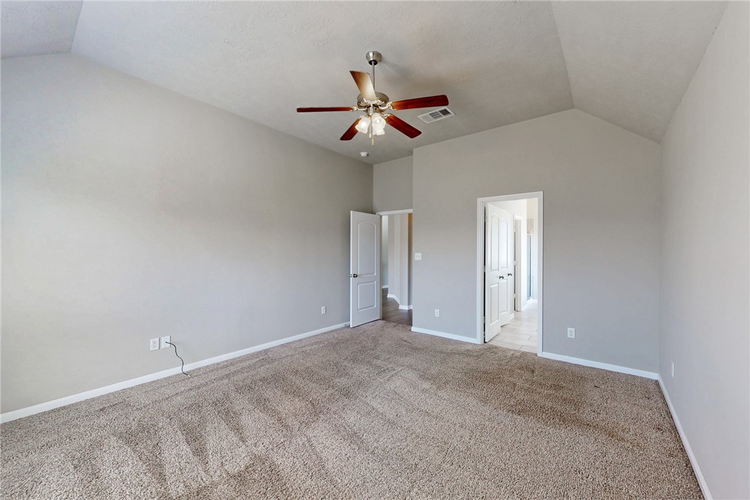 2043 Positano Loop, Bryan, TX, 77808 | 26011738 | Realty Texas LLC