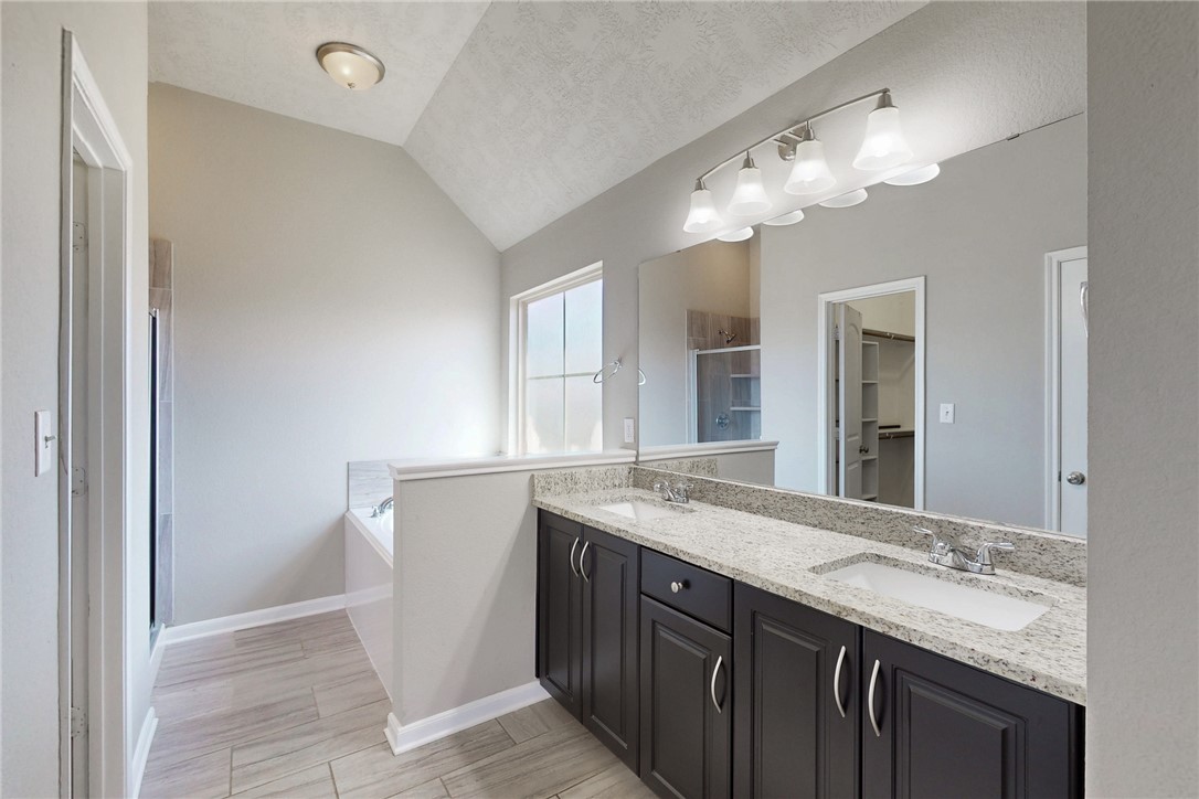 2043 Positano Loop, Bryan, TX, 77808 | 26011738 | Realty Texas LLC