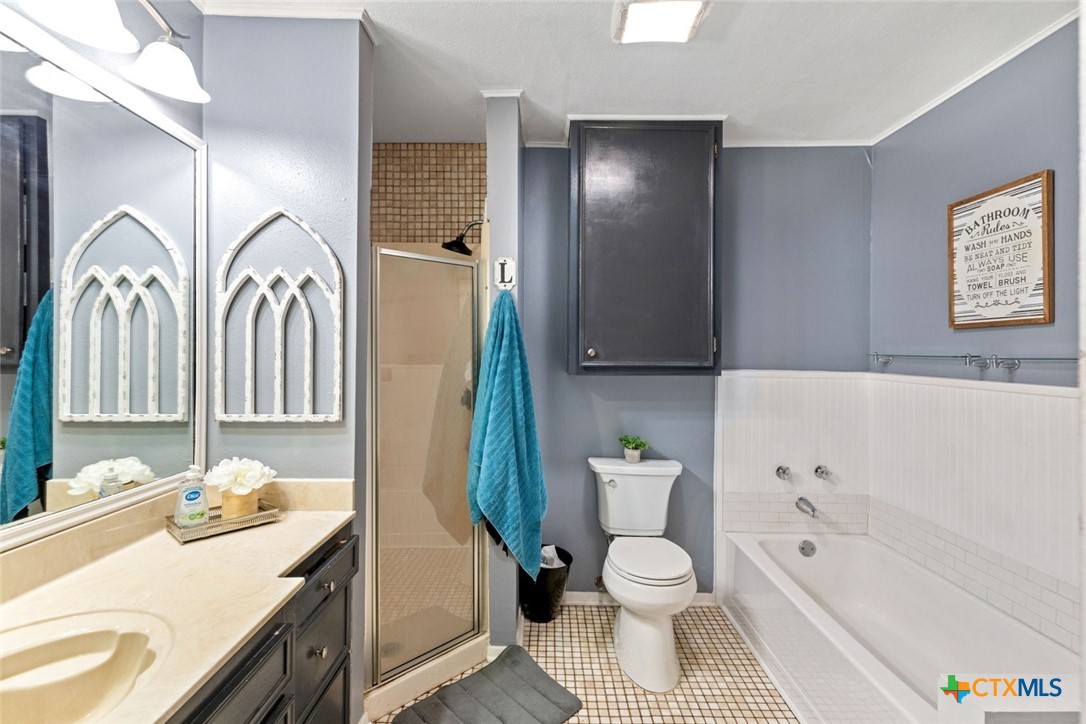 116 S Hackberry Avenue, Luling, TX, 78648 | 626603 | Realty Texas LLC
