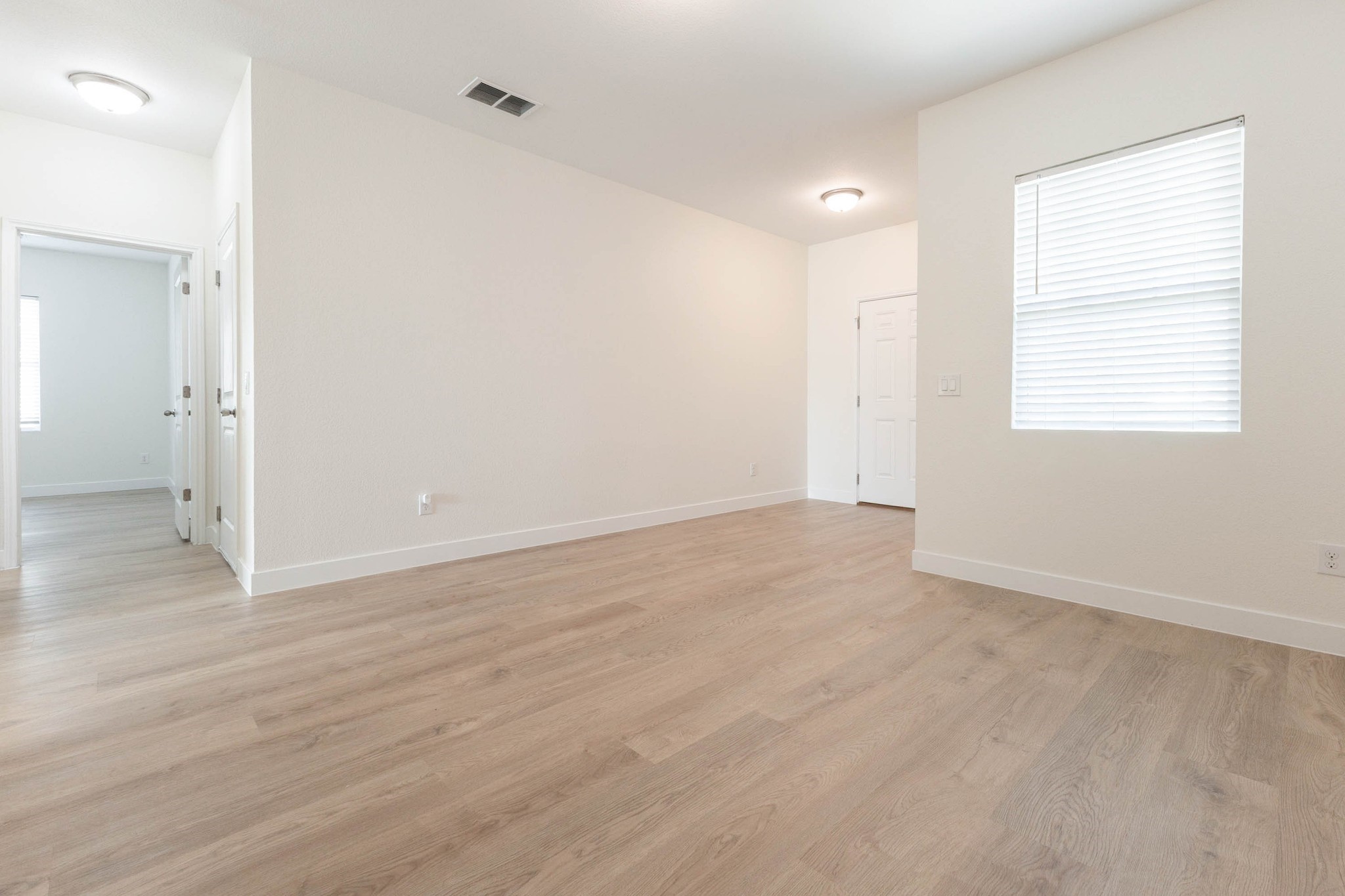 331 Seneca Loop, Kyle, TX, 78640 | 38338701 | Realty Texas LLC