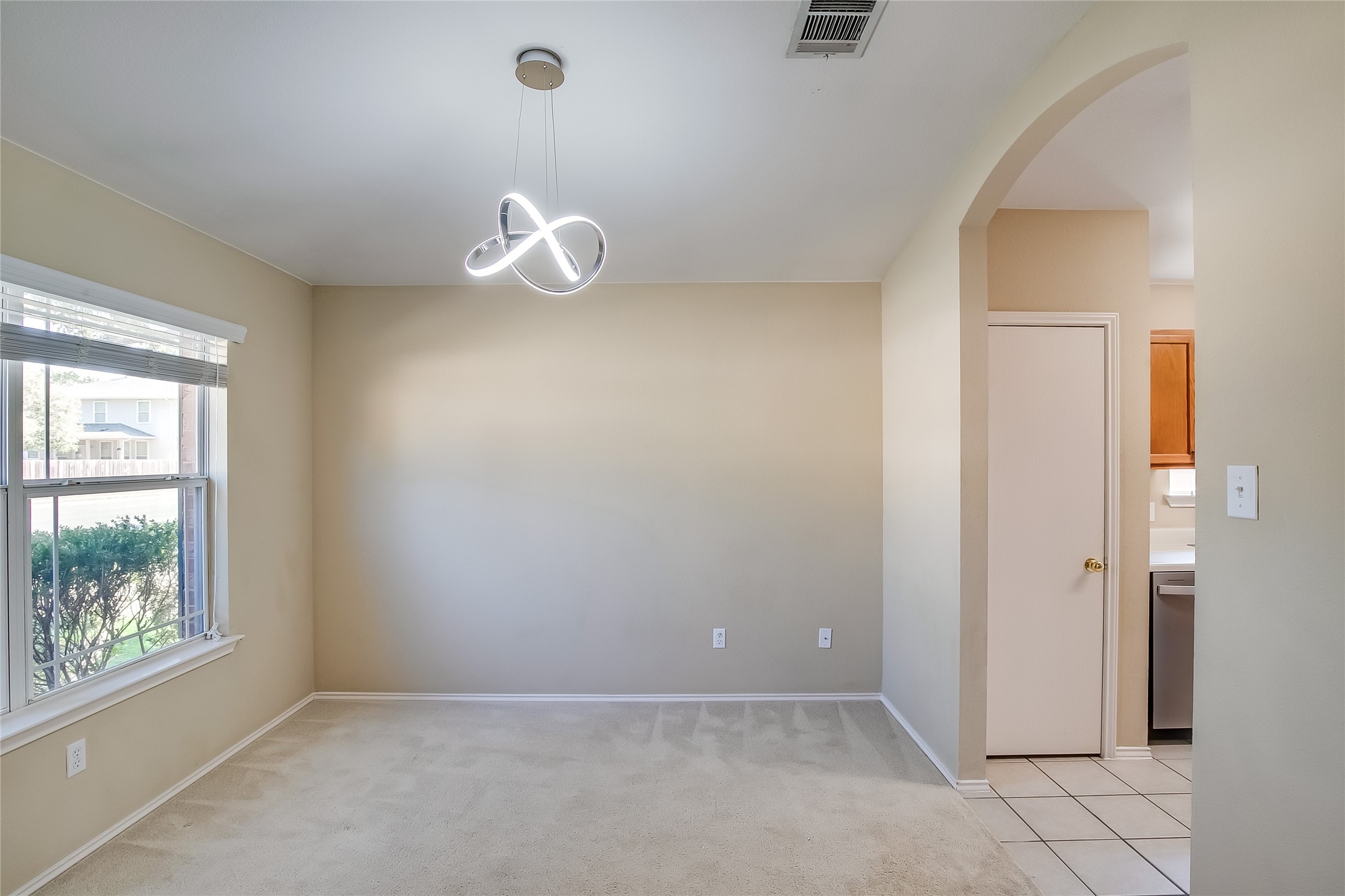 602 McCarthur DR, Leander, TX, 78641 | 5377499 | Realty Texas LLC
