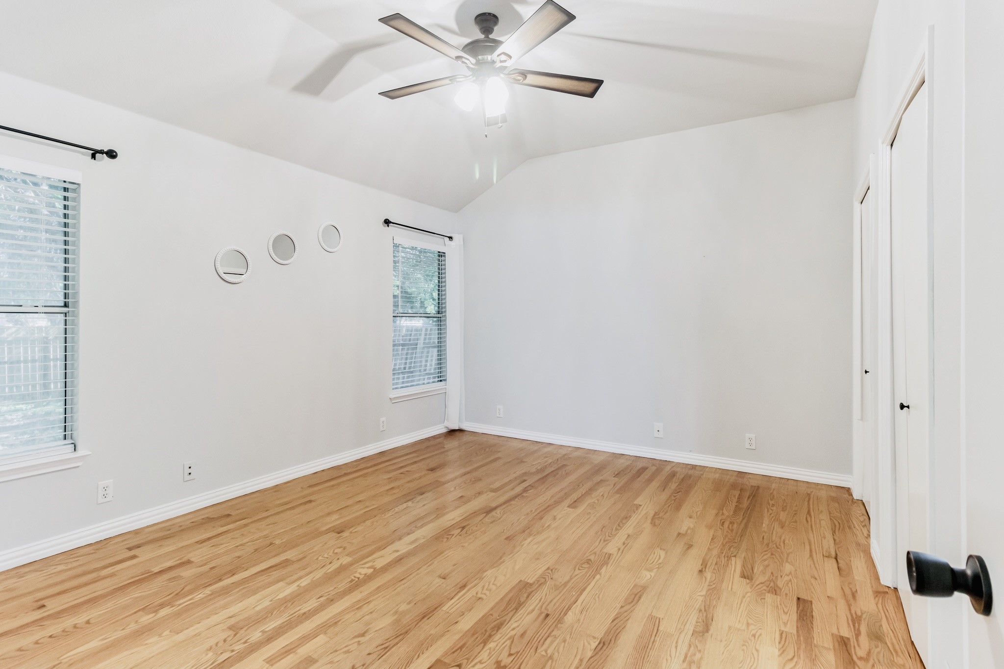156 Keystone LOOP, Kyle, TX, 78640 | 3777908 | Realty Texas LLC