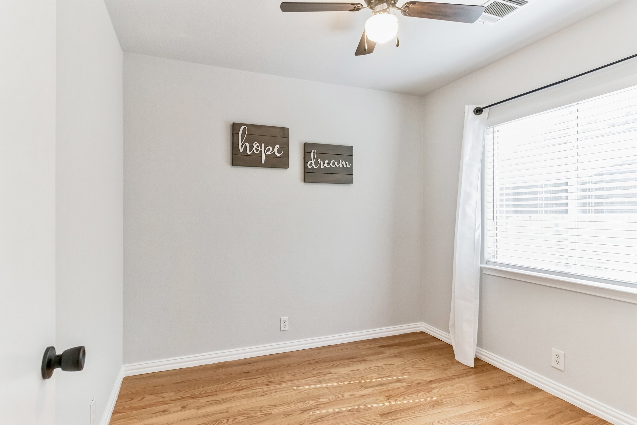 156 Keystone LOOP, Kyle, TX, 78640 | 3777908 | Realty Texas LLC