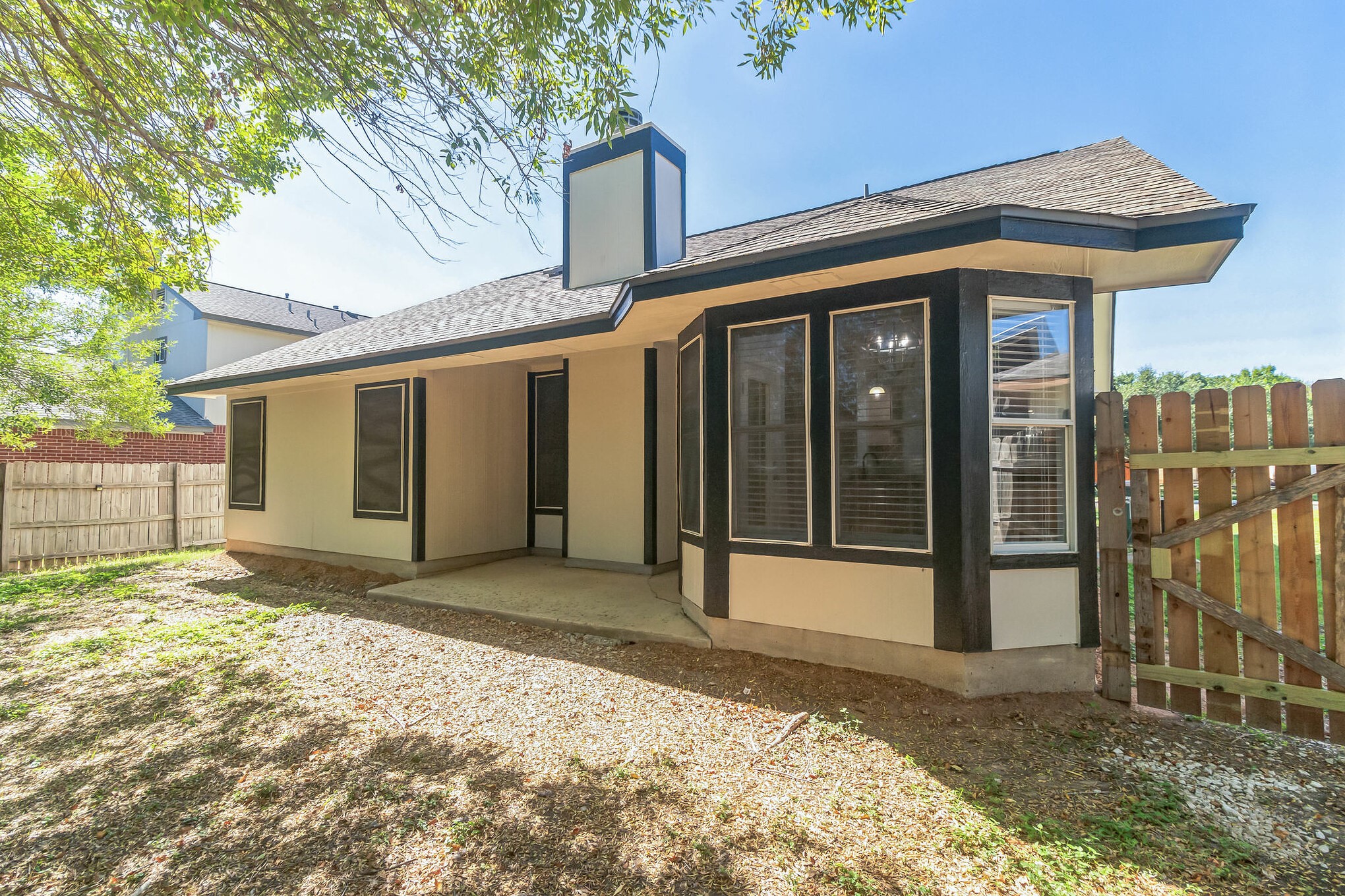 156 Keystone LOOP, Kyle, TX, 78640 | 3777908 | Realty Texas LLC