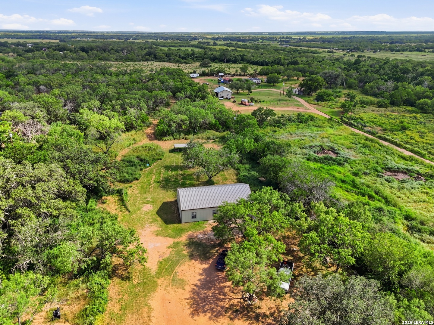 909 County Road 669, Devine, TX, 78016 | 1992859 | Realty Texas LLC