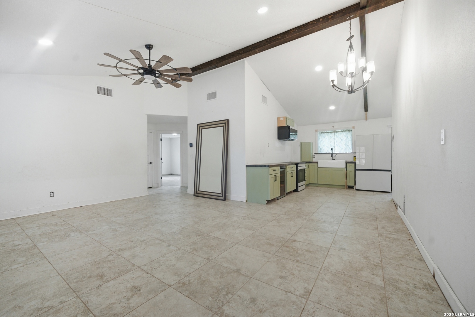 909 County Road 669, Devine, TX, 78016 | 1992859 | Realty Texas LLC