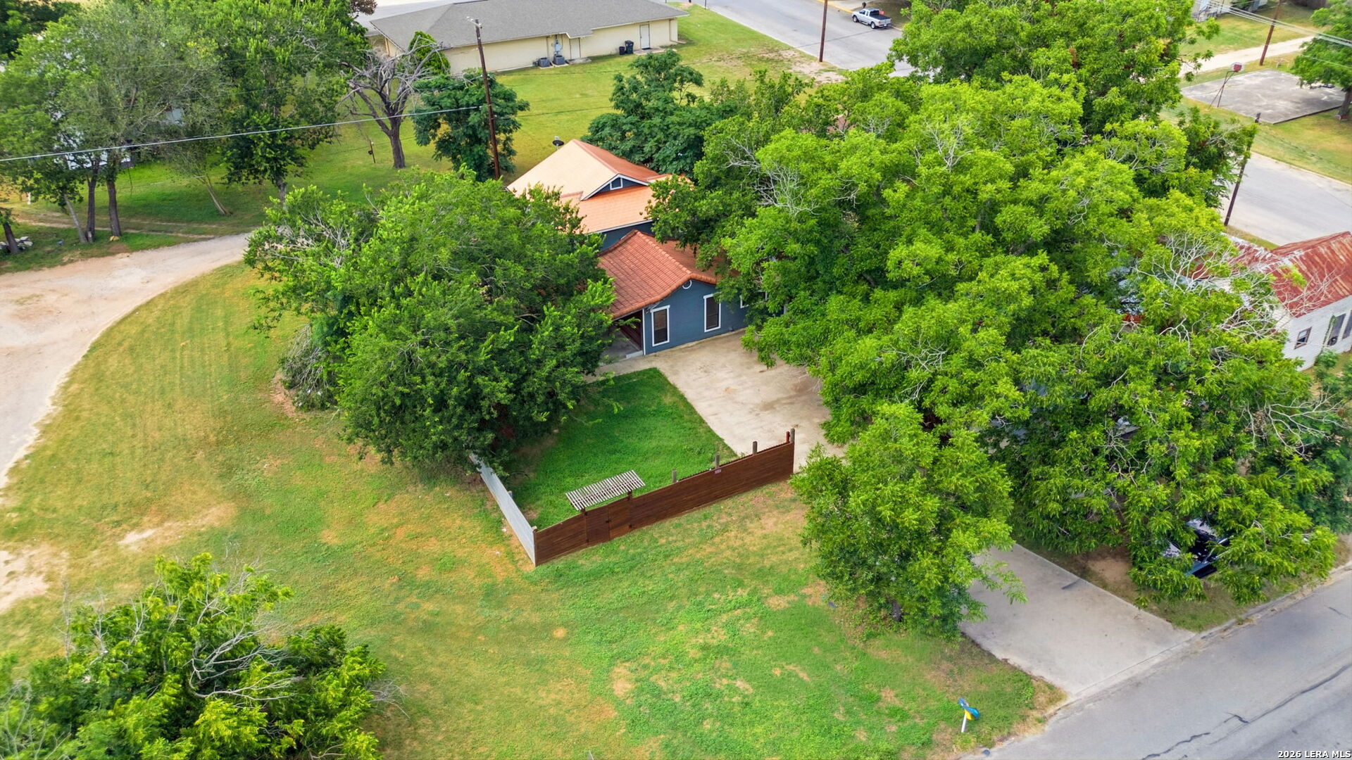 606 E AUSTIN ST, Luling, TX, 78648 | 1997087 | Realty Texas LLC