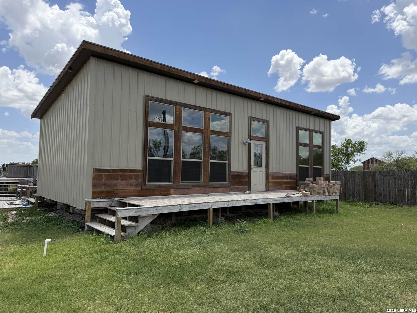 7002 County Road 4514, Devine, TX, 78016 | 1998845 | Realty Texas LLC