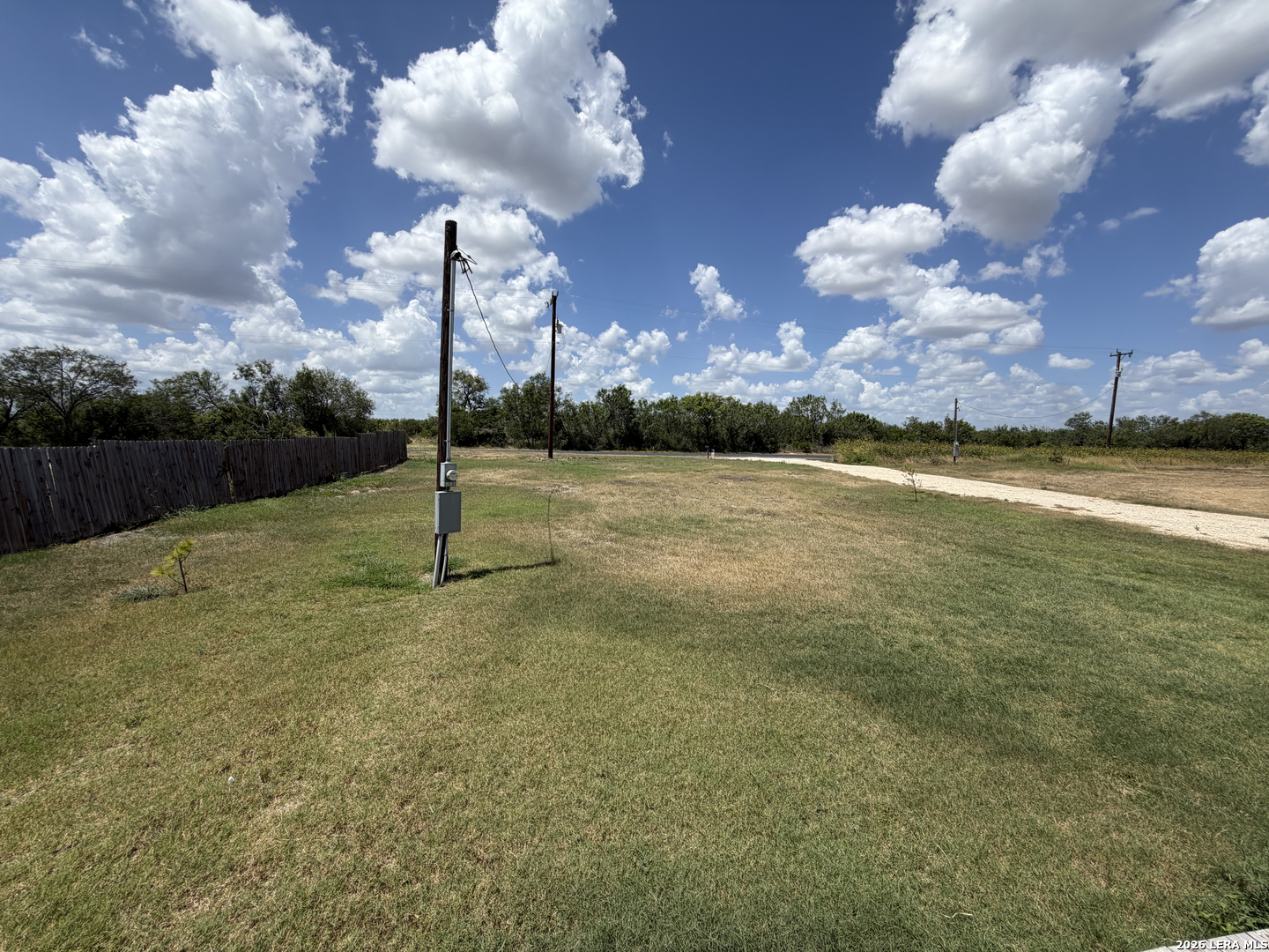 7002 County Road 4514, Devine, TX, 78016 | 1998845 | Realty Texas LLC