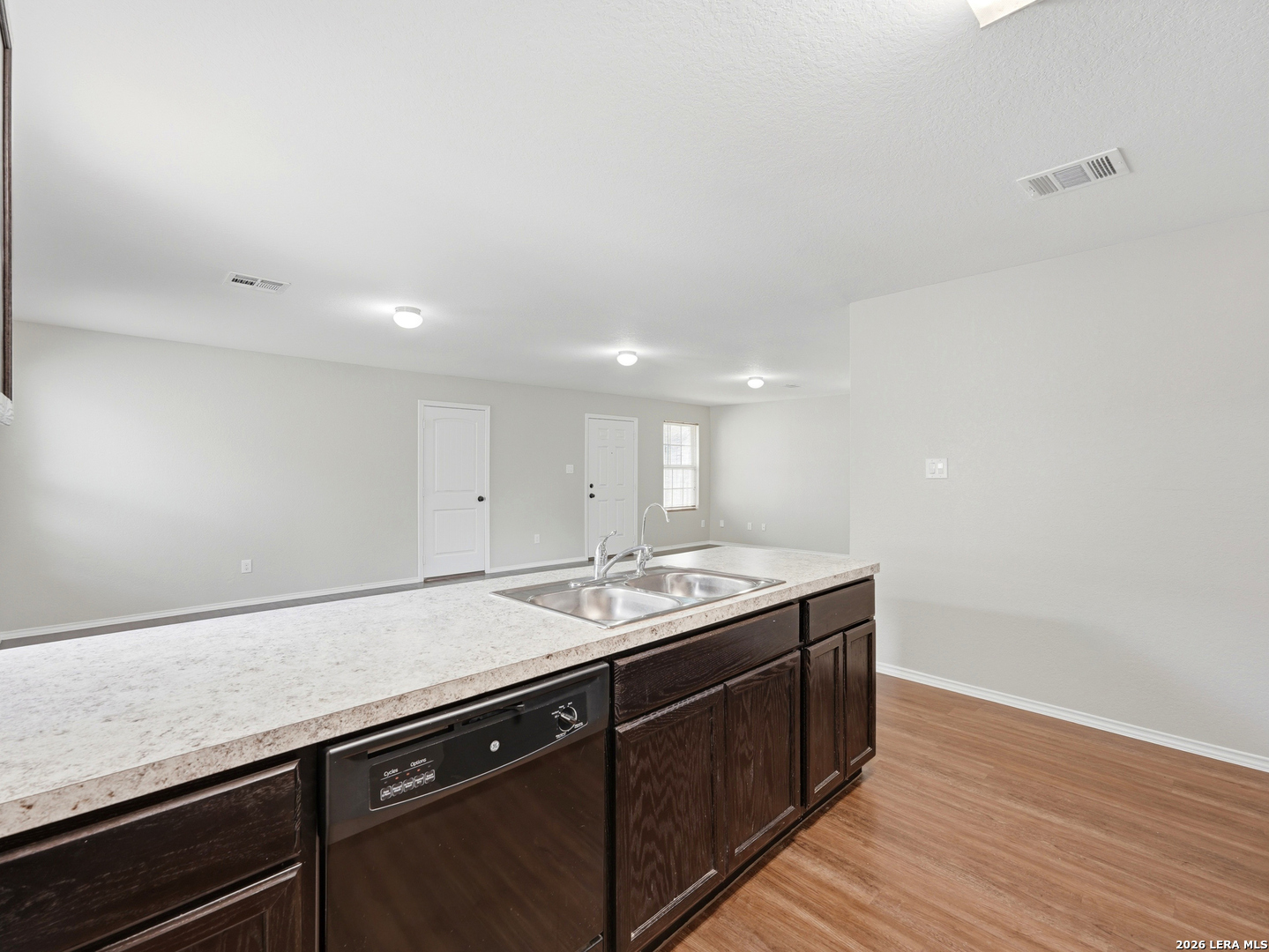 4714 Everett Loop, Converse, TX, 78109 | 2000176 | Realty Texas LLC