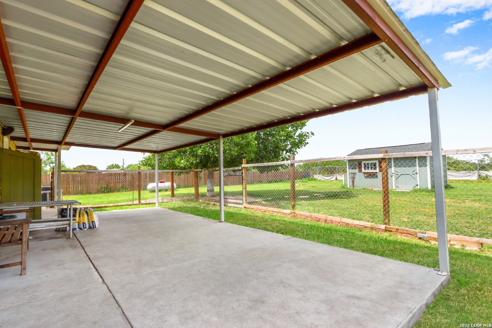 20051 SENIOR RD, Von Ormy, TX, 78073 | 2000411 | Realty Texas LLC