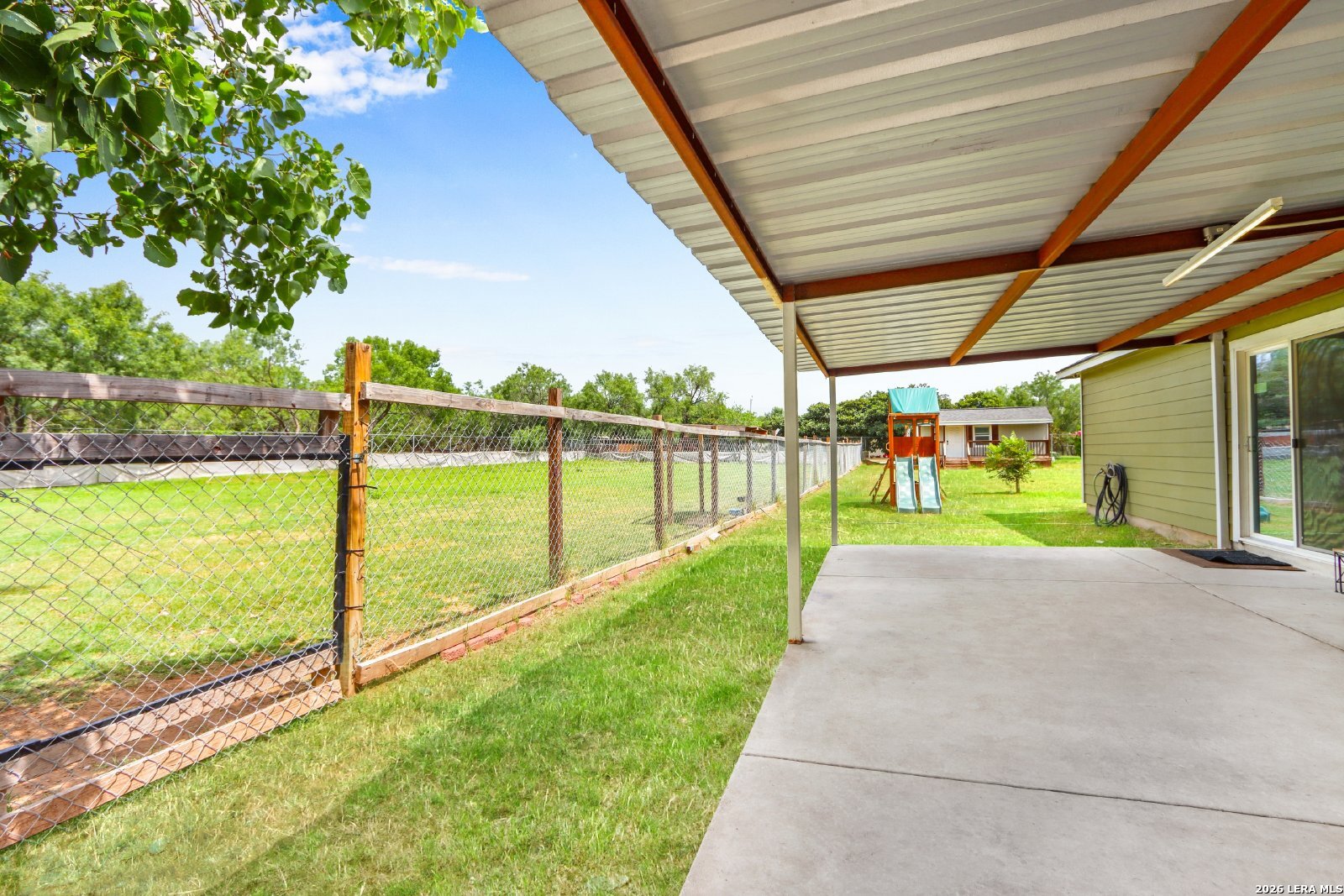 20051 SENIOR RD, Von Ormy, TX, 78073 | 2000411 | Realty Texas LLC