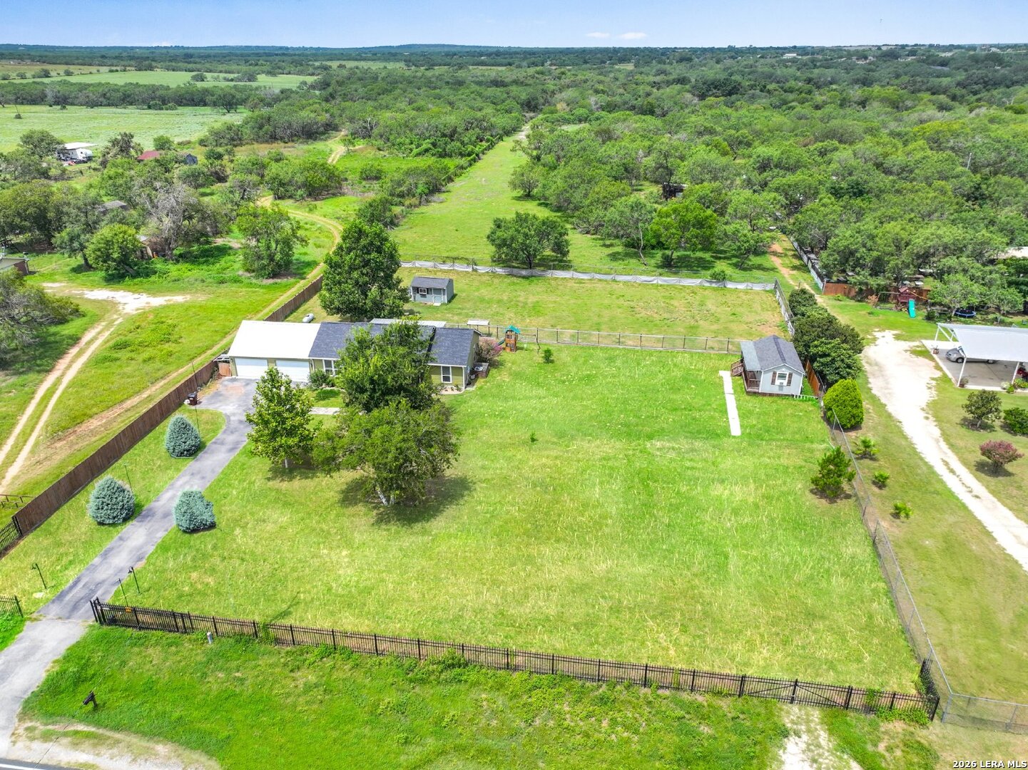 20051 SENIOR RD, Von Ormy, TX, 78073 | 2000411 | Realty Texas LLC