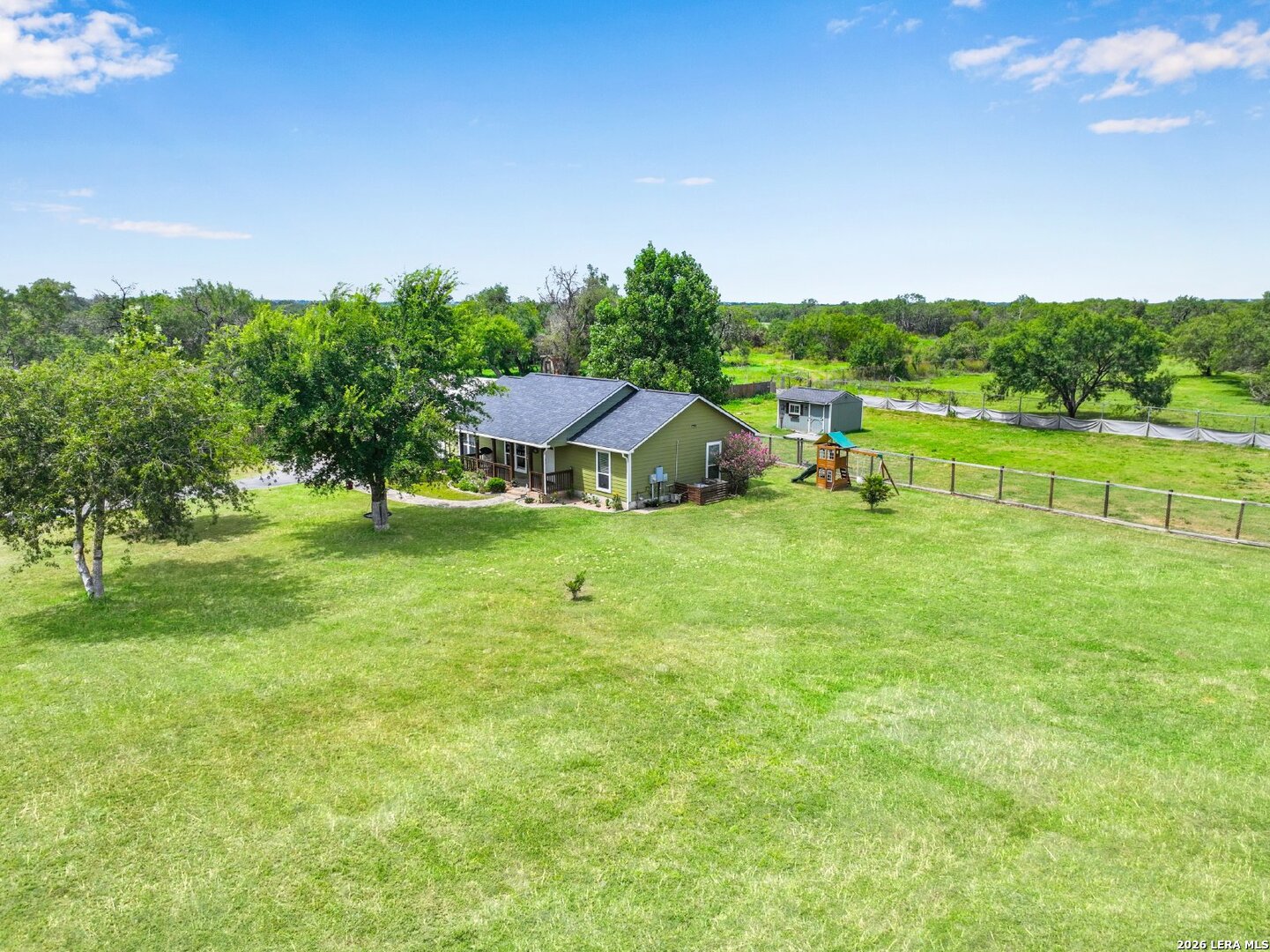 20051 SENIOR RD, Von Ormy, TX, 78073 | 2000411 | Realty Texas LLC