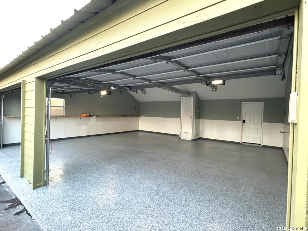 20051 SENIOR RD, Von Ormy, TX, 78073 | 2000411 | Realty Texas LLC