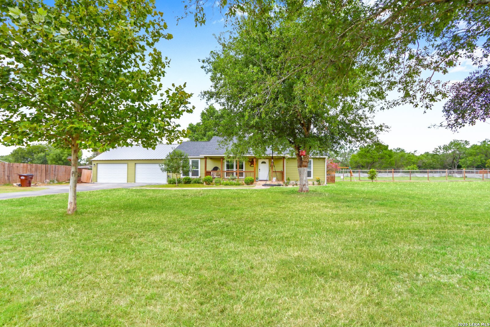 20051 SENIOR RD, Von Ormy, TX, 78073 | 2000411 | Realty Texas LLC