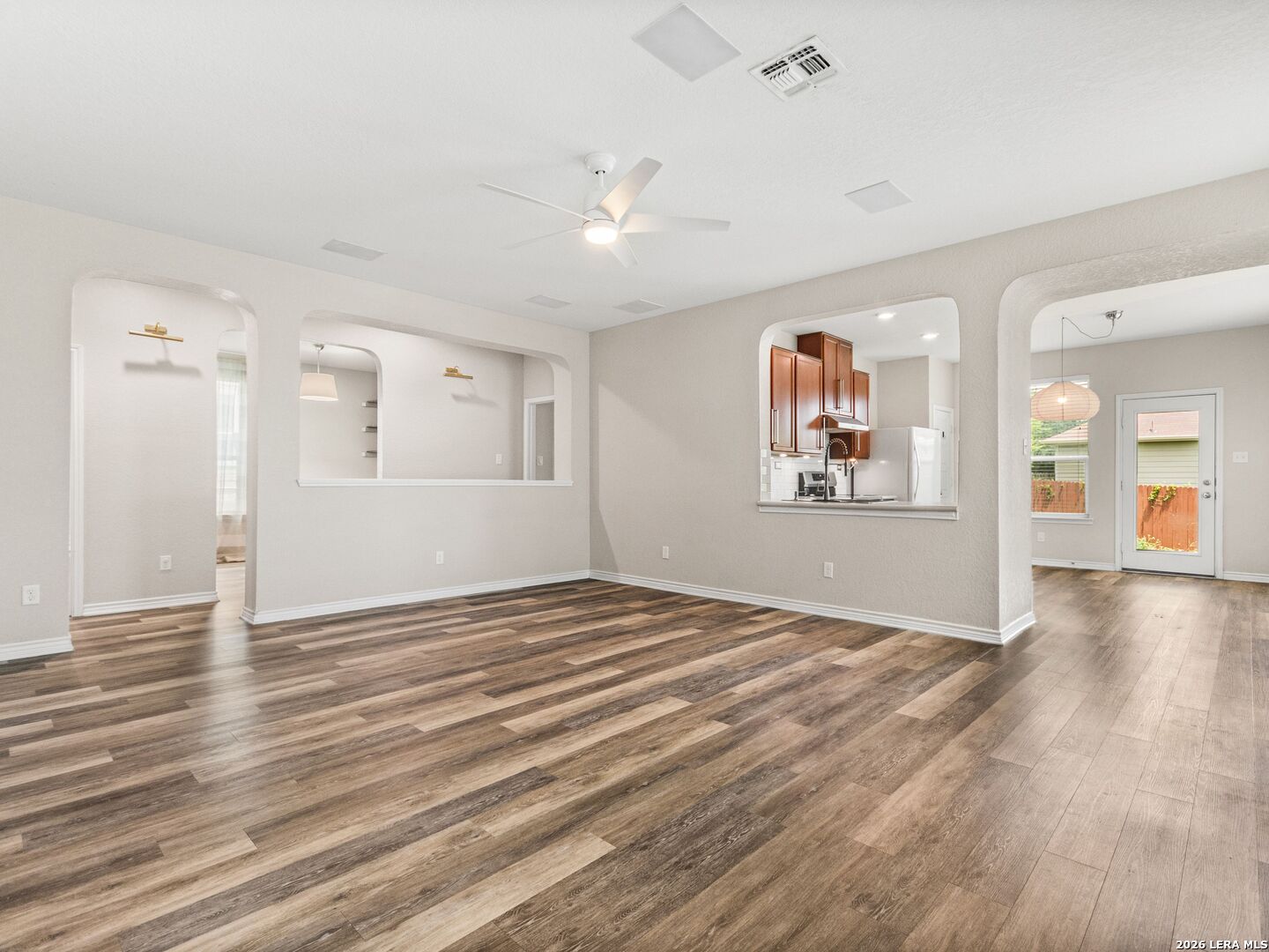 3358 Uresti Fields, Converse, TX, 78109 | 2003669 | Realty Texas LLC