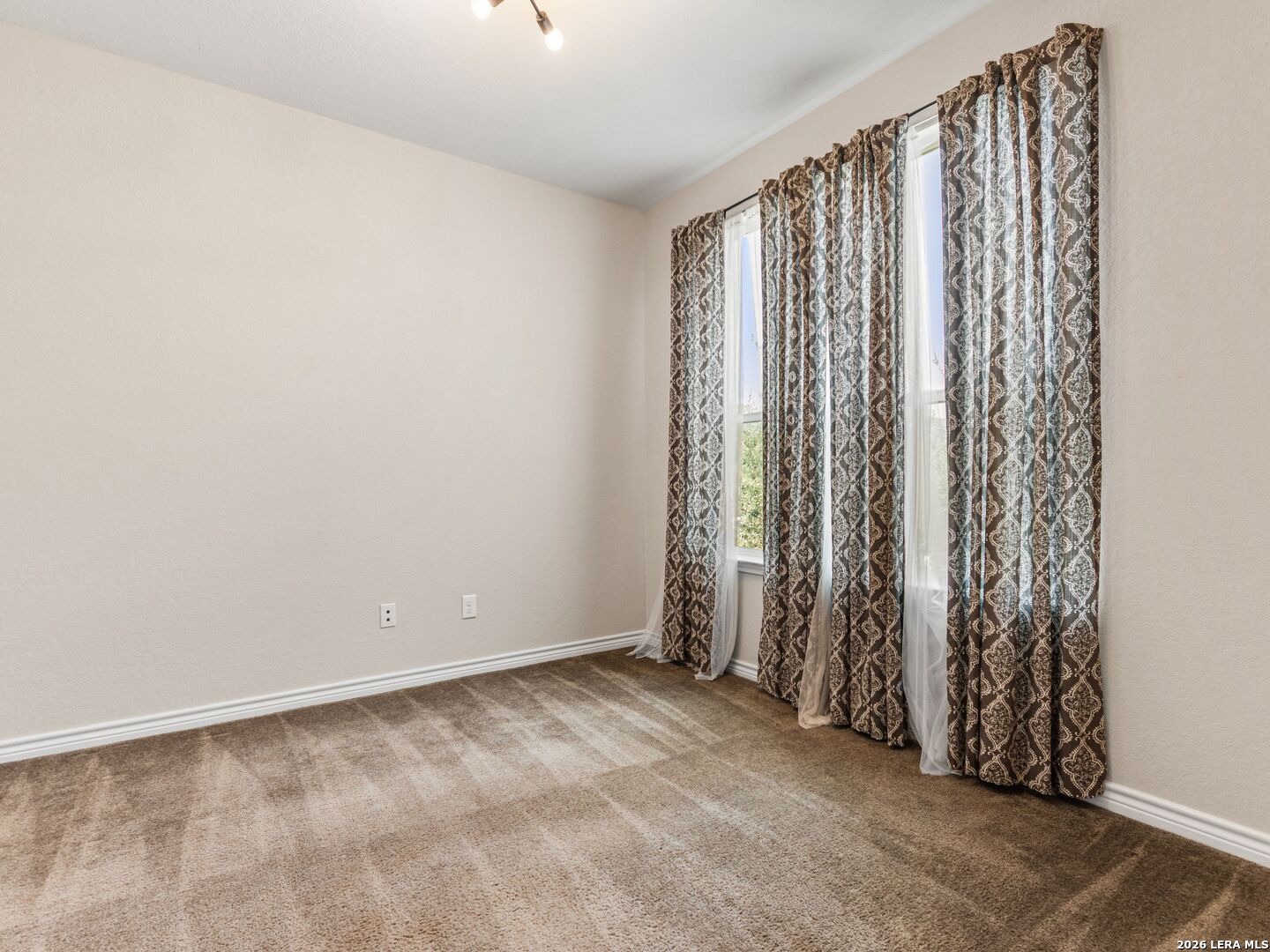 3358 Uresti Fields, Converse, TX, 78109 | 2003669 | Realty Texas LLC