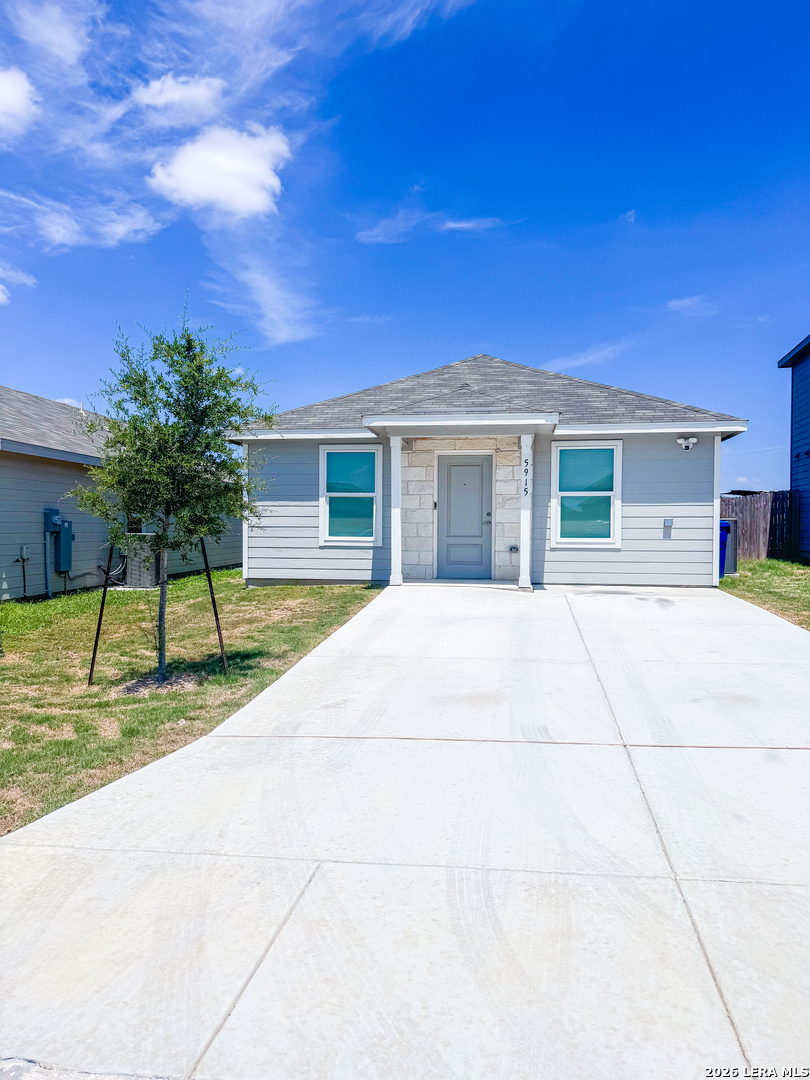 5915 REMEMBER WAY, Von Ormy, TX, 78073 | 2005165 | Realty Texas LLC