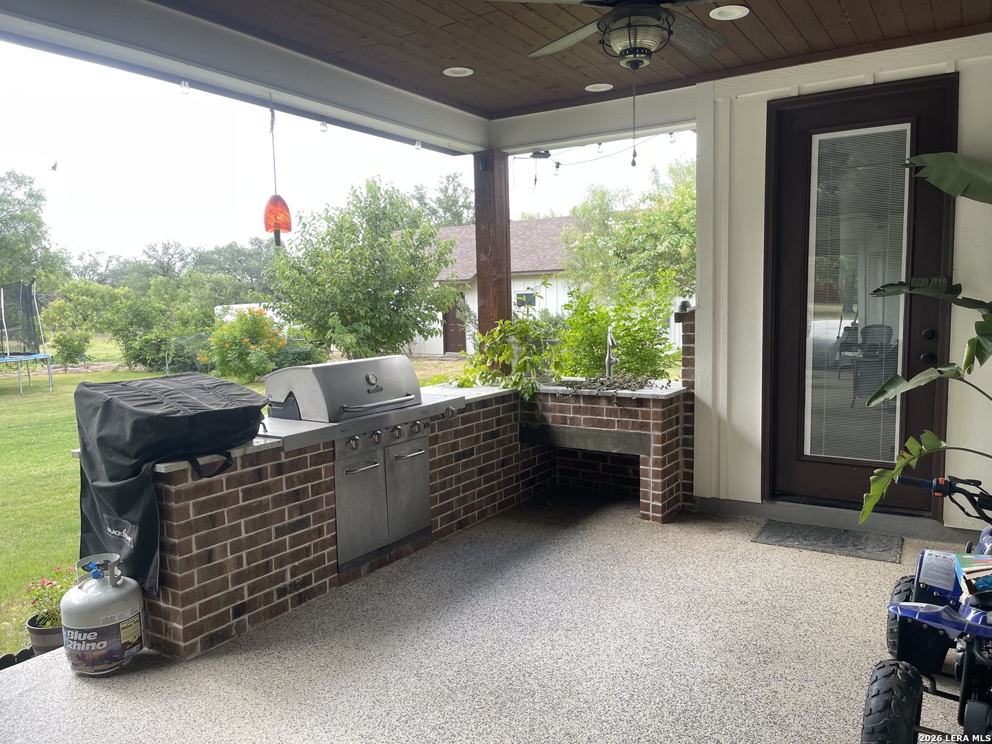 574 County Road 660, Devine, TX, 78016 | 2007154 | Realty Texas LLC