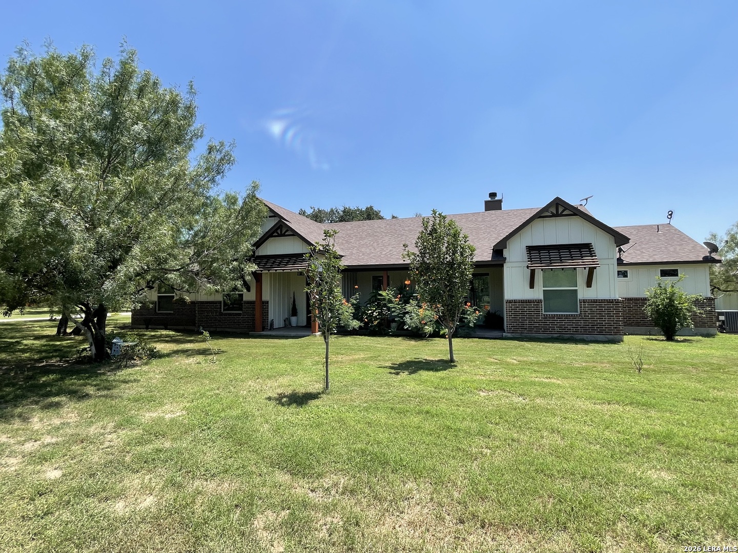 574 County Road 660, Devine, TX, 78016 | 2007154 | Realty Texas LLC