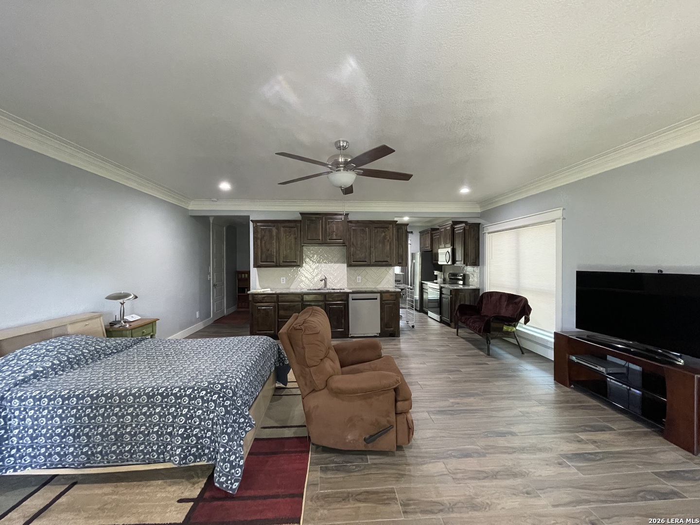 574 County Road 660, Devine, TX, 78016 | 2007154 | Realty Texas LLC