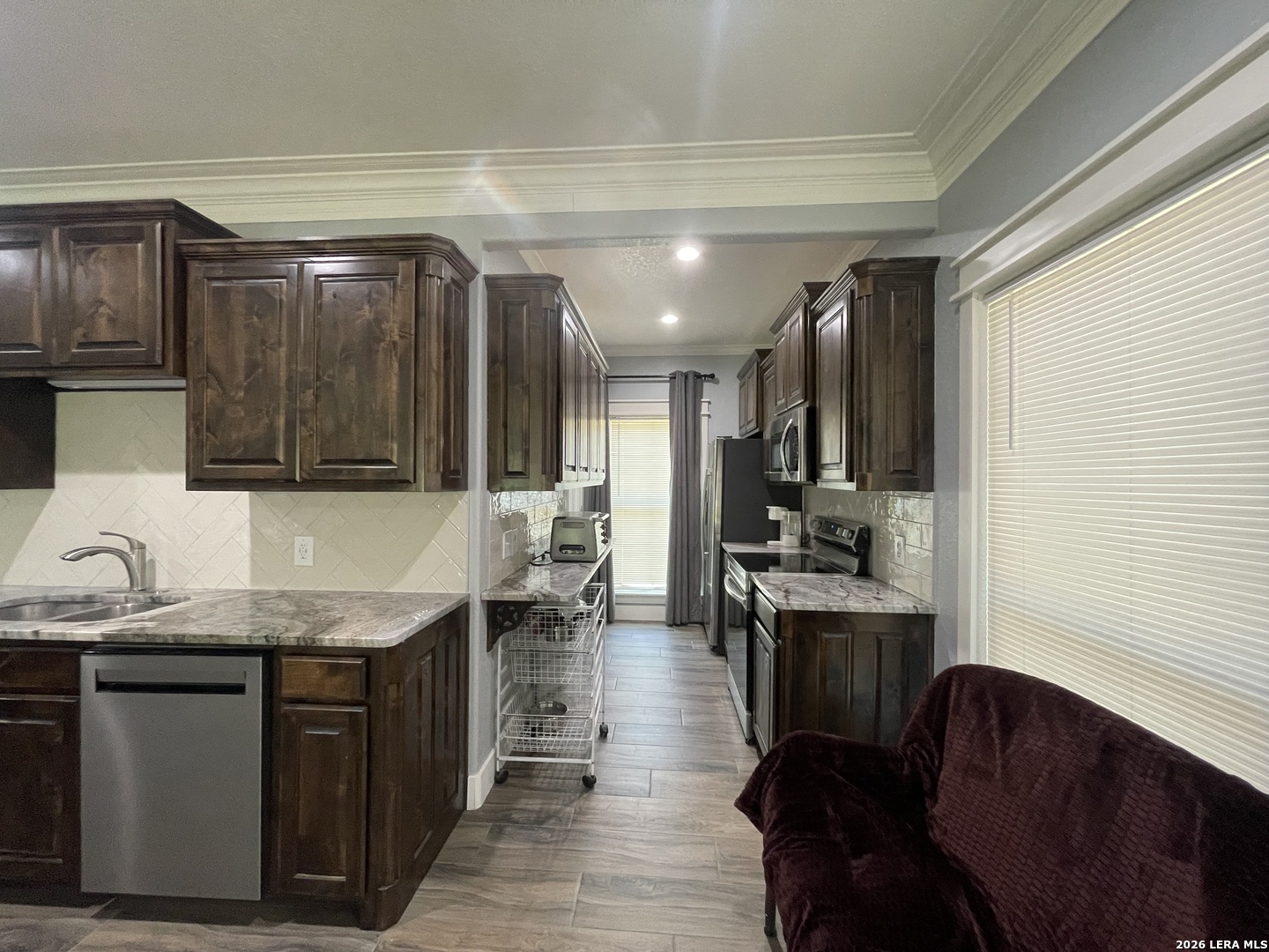 574 County Road 660, Devine, TX, 78016 | 2007154 | Realty Texas LLC