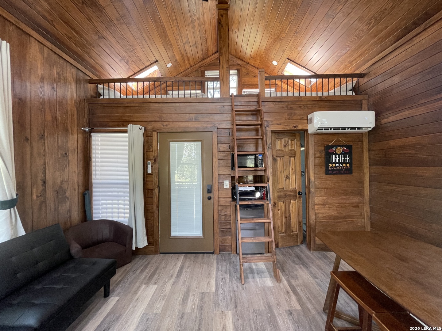 574 County Road 660, Devine, TX, 78016 | 2007154 | Realty Texas LLC