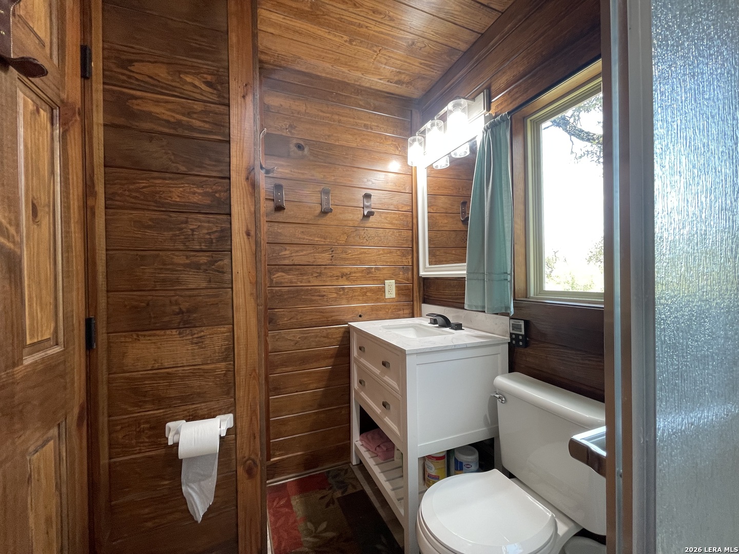 574 County Road 660, Devine, TX, 78016 | 2007154 | Realty Texas LLC