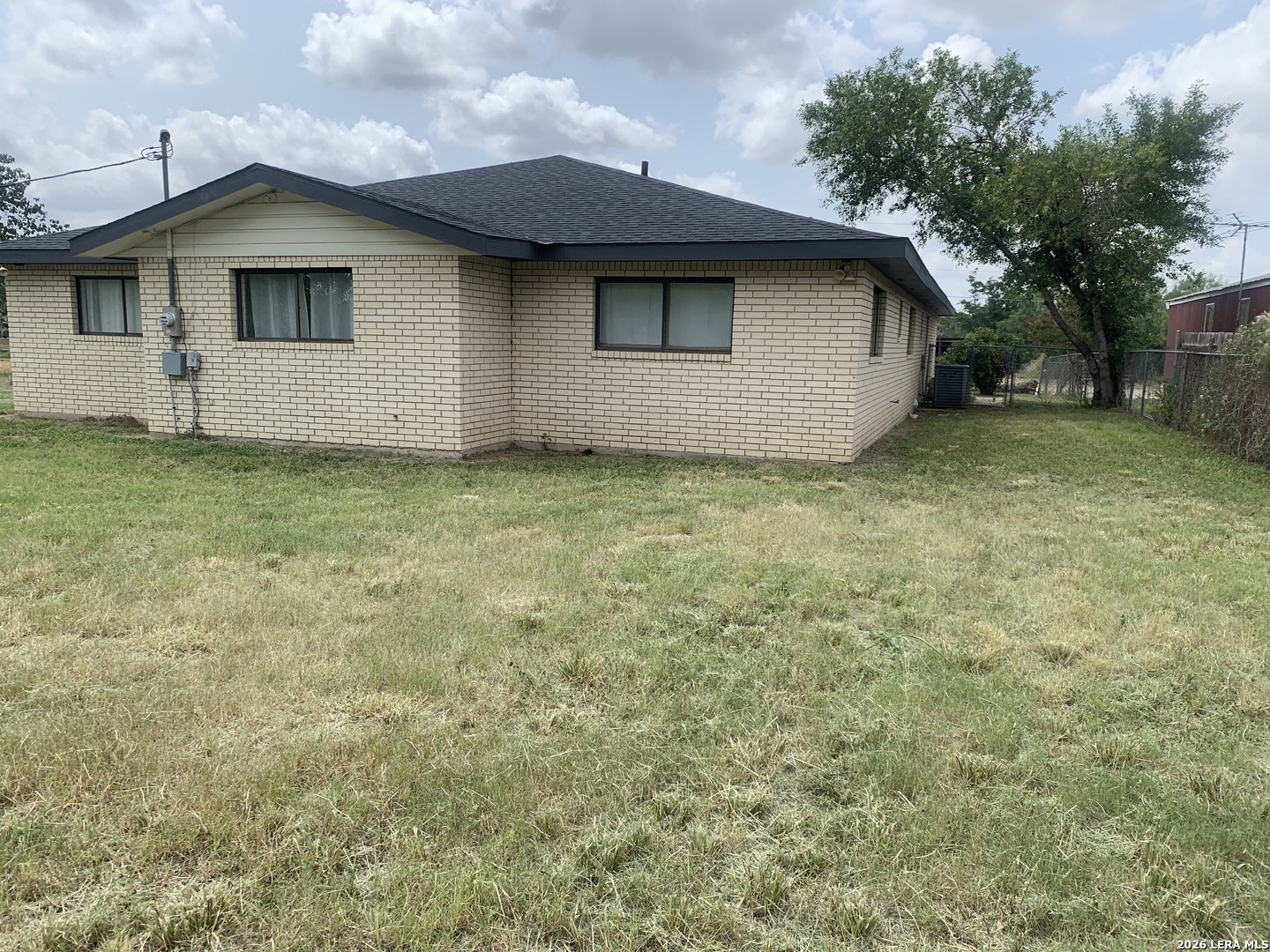 508 Crouch Ave, Devine, TX, 78016 | 2007274 | Realty Texas LLC