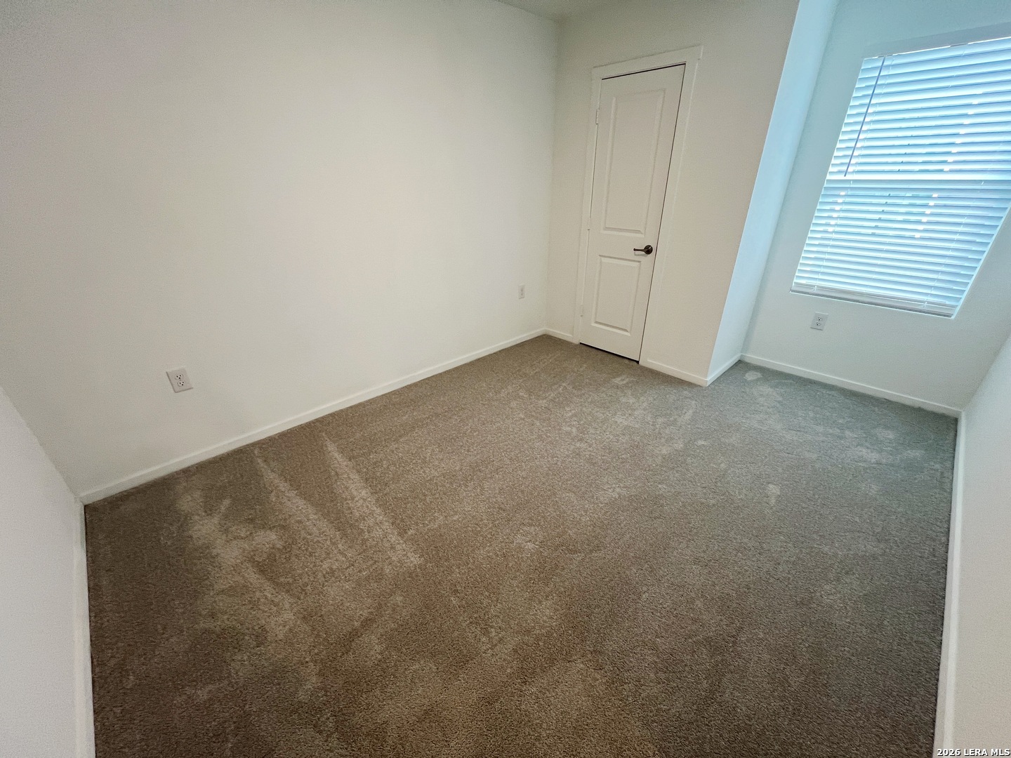 5819 REPEATING WAY, Von Ormy, TX, 78073 | 2008119 | Realty Texas LLC