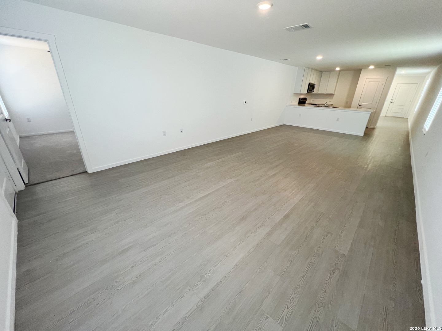 5819 REPEATING WAY, Von Ormy, TX, 78073 | 2008119 | Realty Texas LLC