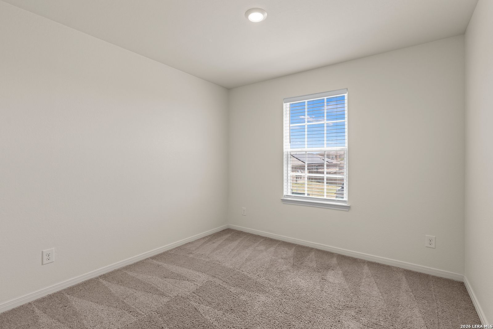 15415 SILVER TREE CV, Von Ormy, TX, 78073 | 2012161 | Realty Texas LLC