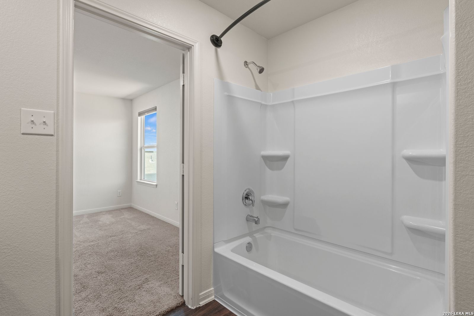 15415 SILVER TREE CV, Von Ormy, TX, 78073 | 2012161 | Realty Texas LLC