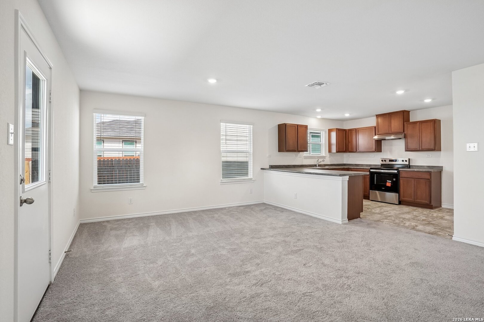 4806 BROADSIDE AVENUE, Von Ormy, TX, 78073 | 2003458 | Realty Texas LLC