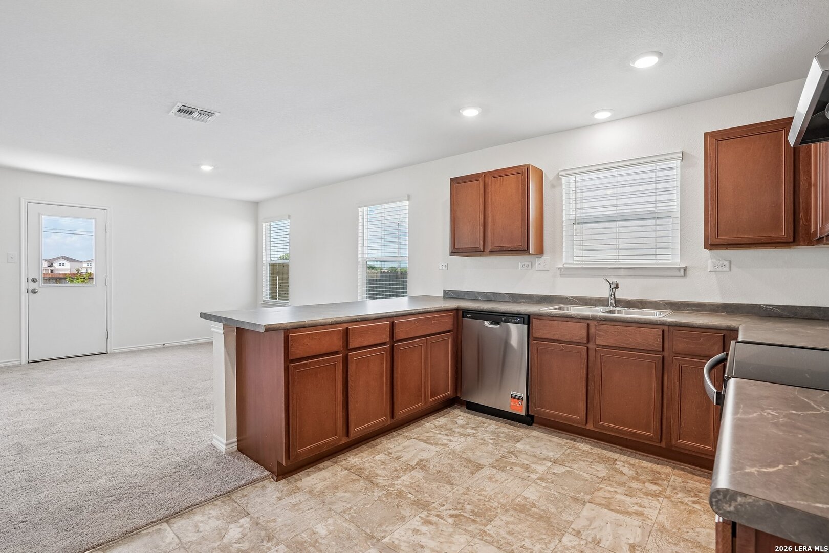 4806 BROADSIDE AVENUE, Von Ormy, TX, 78073 | 2003458 | Realty Texas LLC
