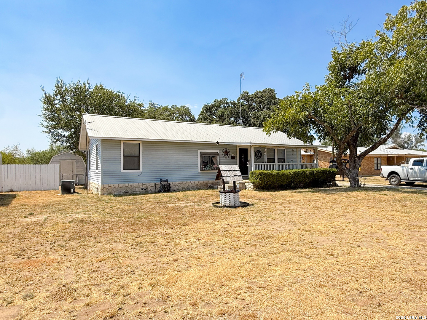 110 RENFRO DR, Devine, TX, 78016 | 2013248 | Realty Texas LLC