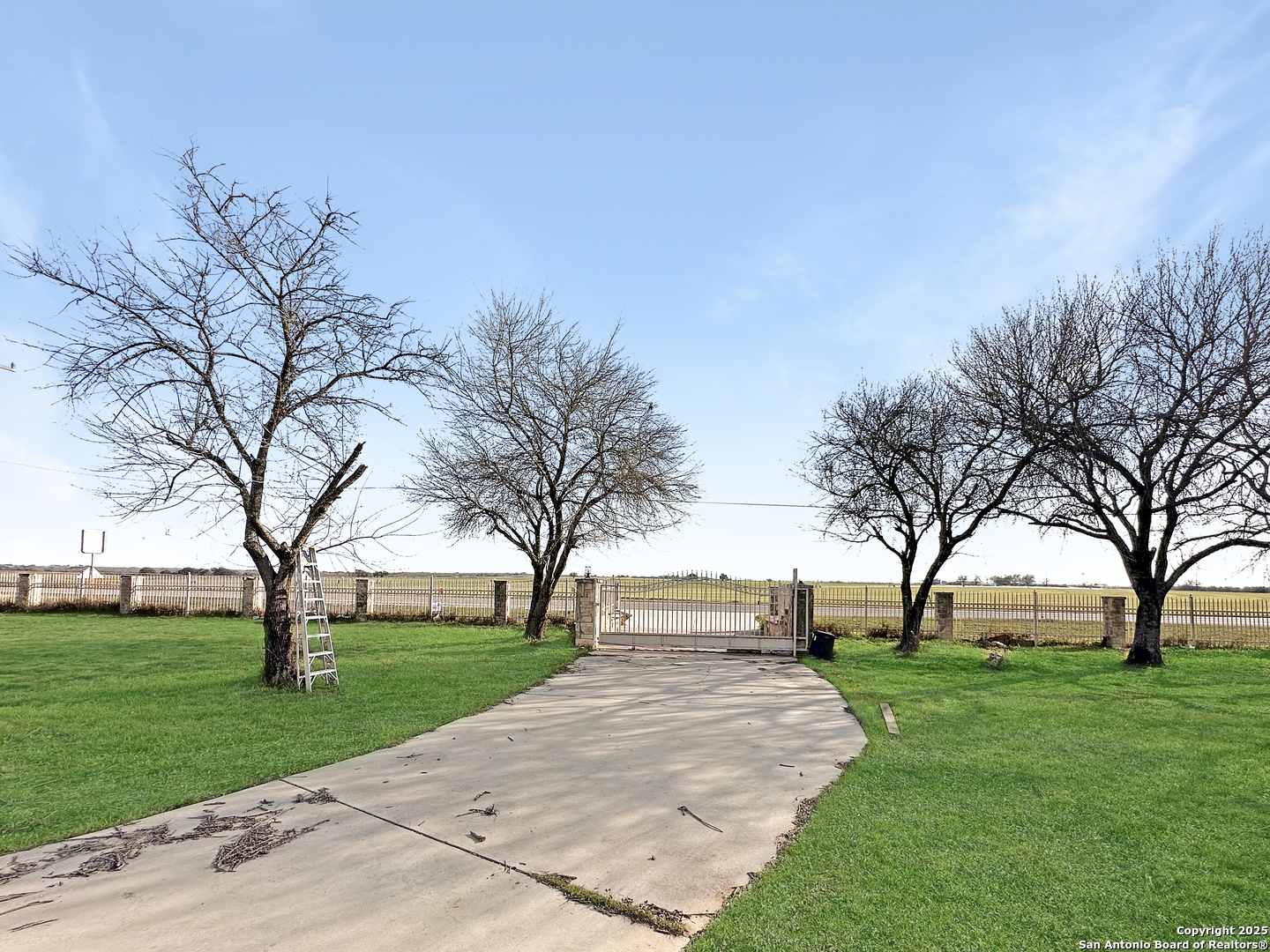 2103 Fm 2790, Lytle, TX, 78052 | 1997797 | Realty Texas LLC