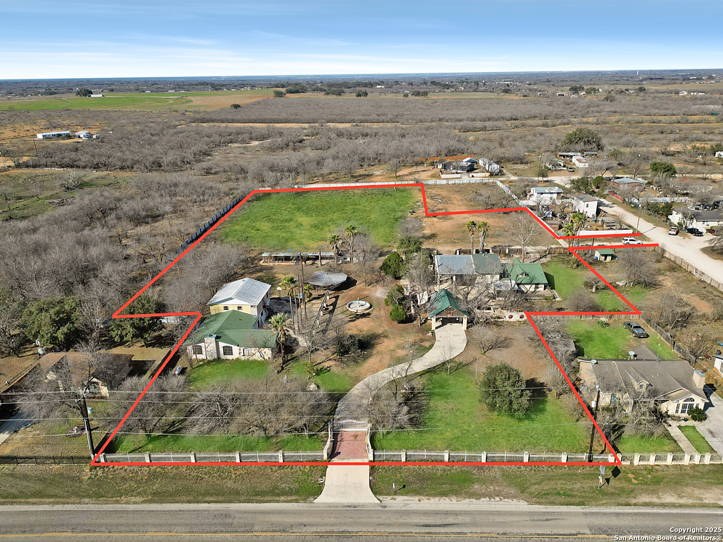2103 Fm 2790, Lytle, TX, 78052 | 1997797 | Realty Texas LLC