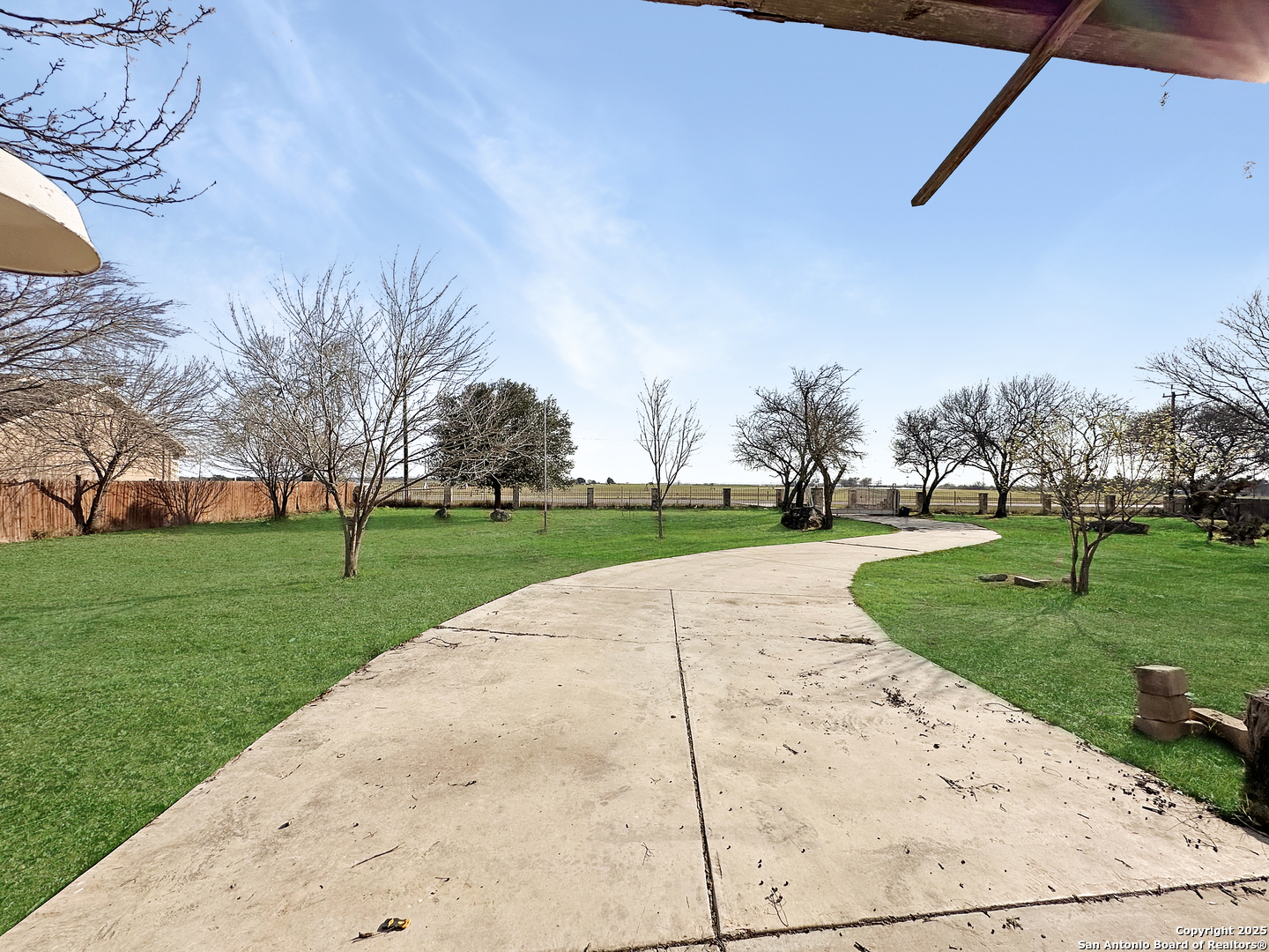 2103 Fm 2790, Lytle, TX, 78052 | 1997797 | Realty Texas LLC