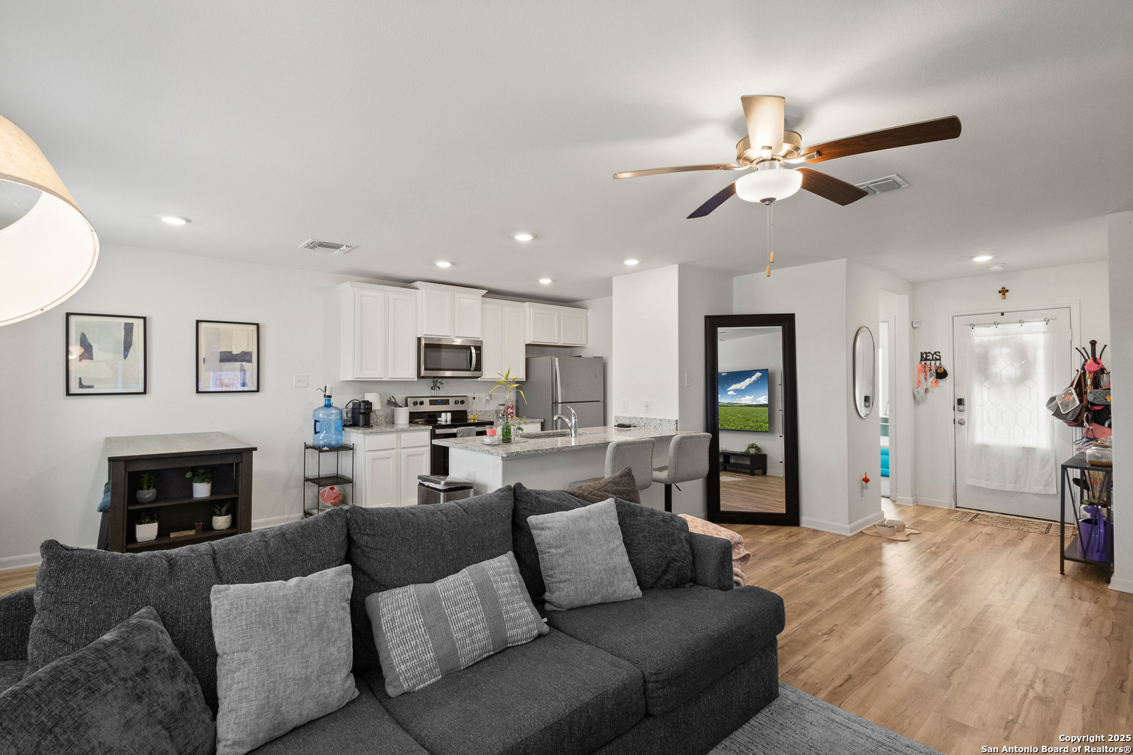 16025 DICKENS BLF, Lytle, TX, 78052 | 2013342 | Realty Texas LLC