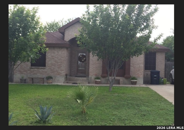 1675 Raintree Dr, Eagle Pass, TX, 78852 | 2013712 | Realty Texas LLC