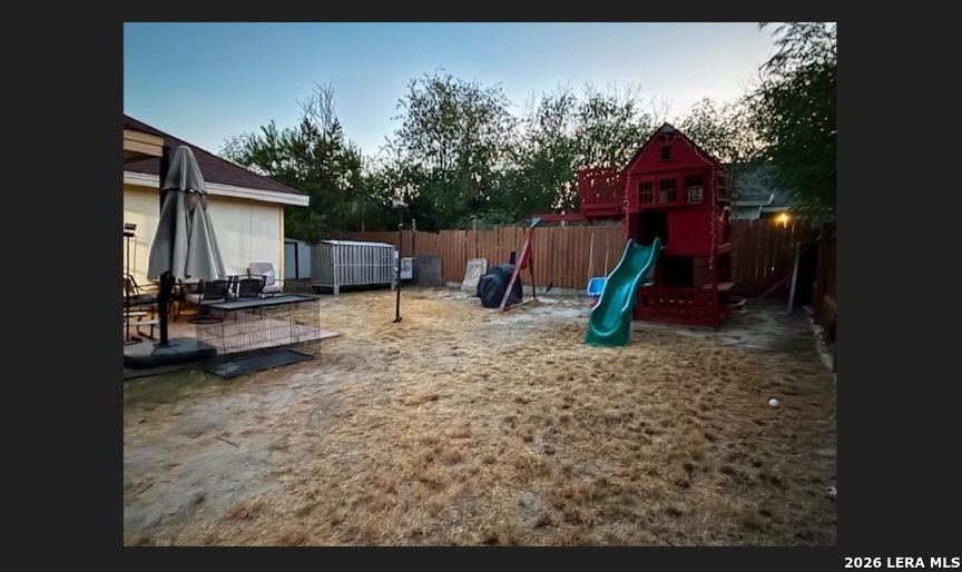 1675 Raintree Dr, Eagle Pass, TX, 78852 | 2013712 | Realty Texas LLC