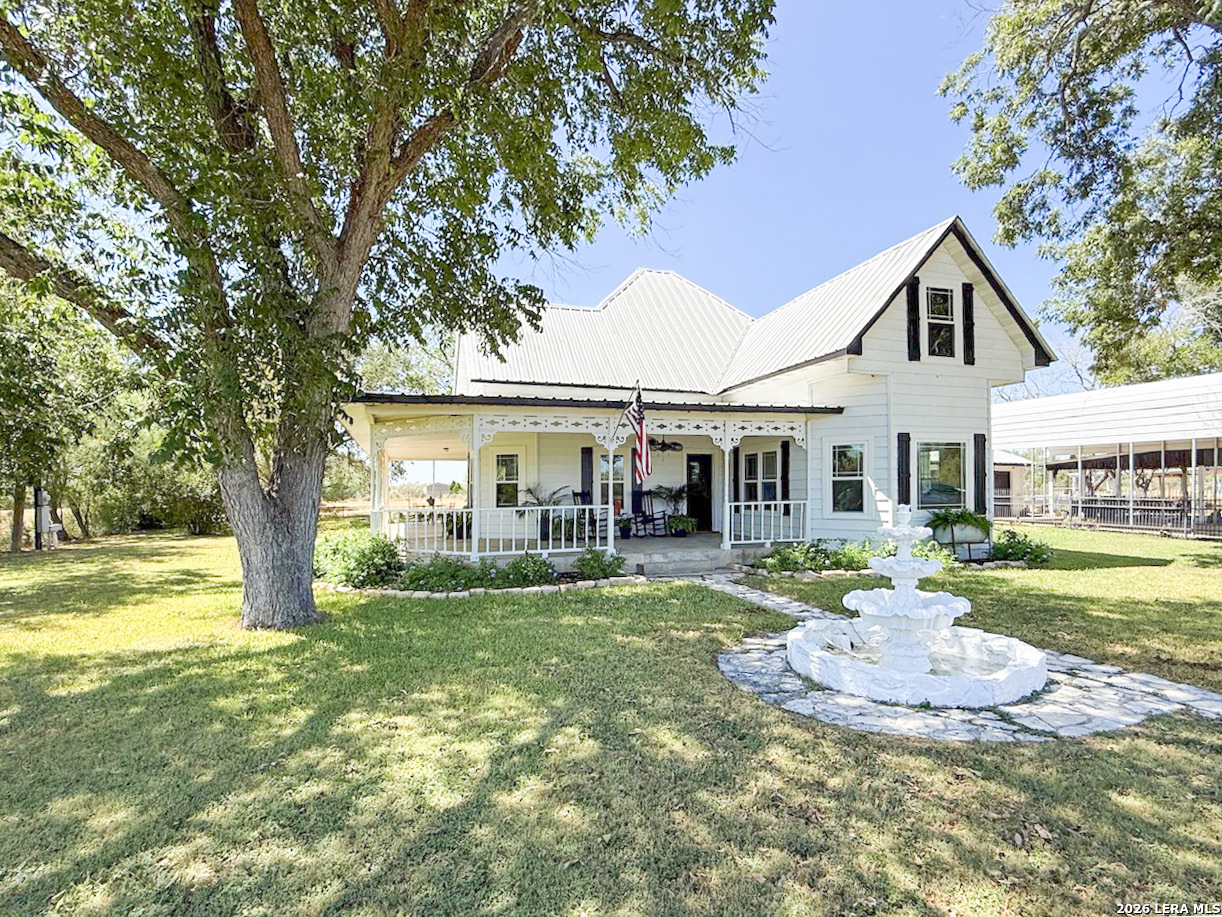 901 ZIG ZAG AVE, Devine, TX, 78016 | 2013905 | Realty Texas LLC